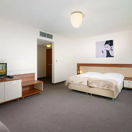 Otel Malta 4*